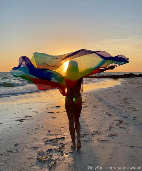 naomiswann perfekte erotische galerie