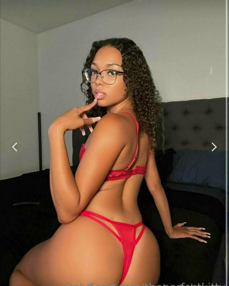 heiße blonde onlyfans nacktheit heiße bilder