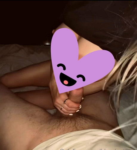 Blond Petite exklusive nacktheit bild