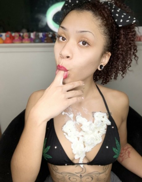 blowjob sperma im mund onlyfans erwachsene top bilder