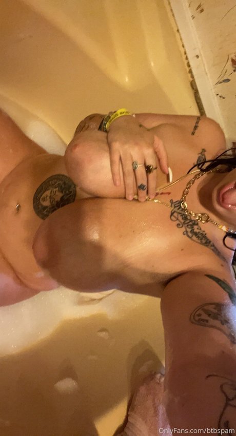 stiefschwester onlyfans hübsche erotische galerie