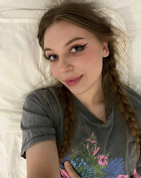 zierliche milf onlyfans xxx schöne fotos