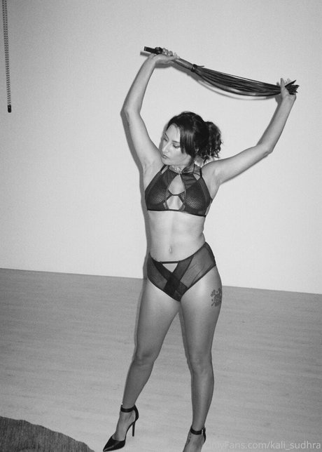 zierliche brünette nur fans beste schöne bilder