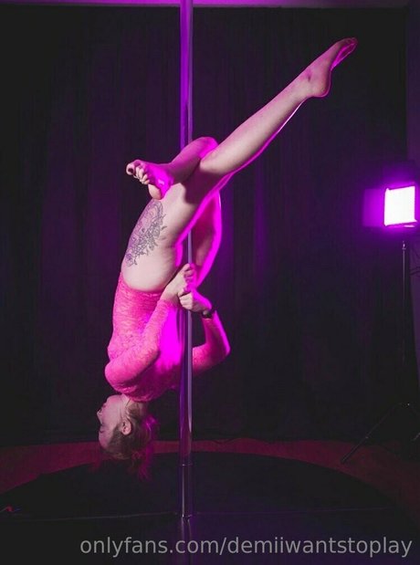 asiatische influencer-onlyfans heiße erotische bilder