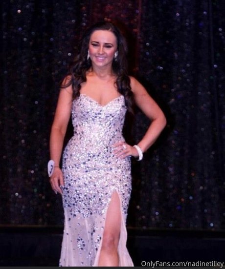 nadinetilley erotische erwachsene galerien
