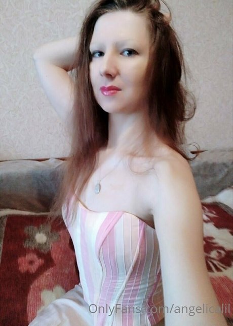 angelicalil perfekte nackte foto