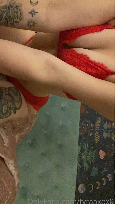 tyraaxox0 sexy nette archiv