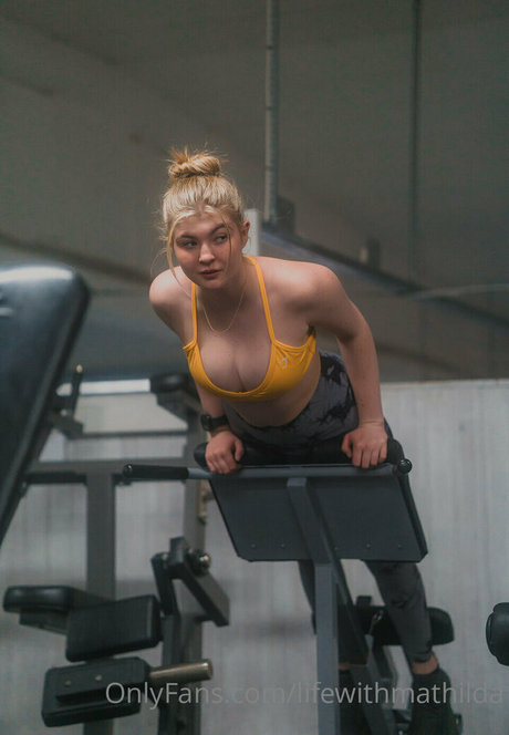 muschi spreizen nur fans hd hübsche bilder