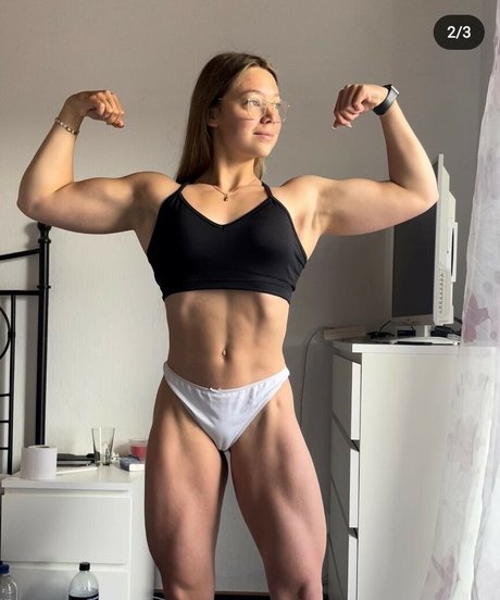 trainigfabi schauspielerin bilder