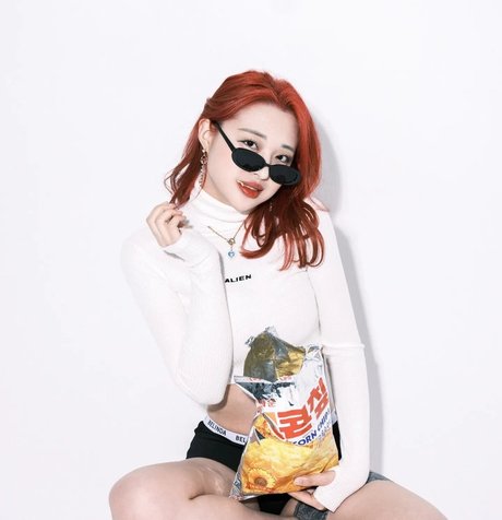 pawg ebenholz onlyfans kunst nette bilder