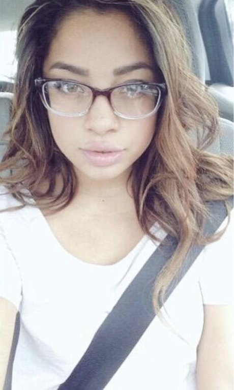 Kiana Lede exklusive nackt fotos