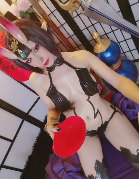 ShiroKitsune heiße erotische bilder