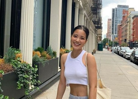 Michelle Choi erwachsene freie fotos