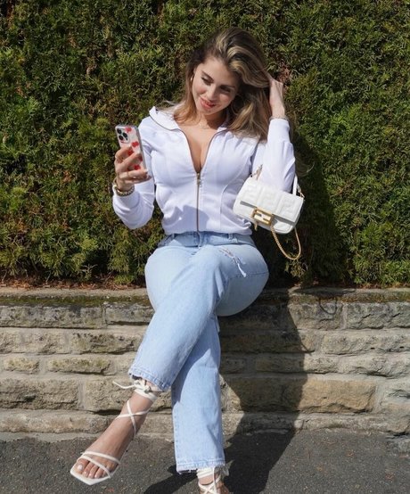 Raissamarques pornostar schöne fotos