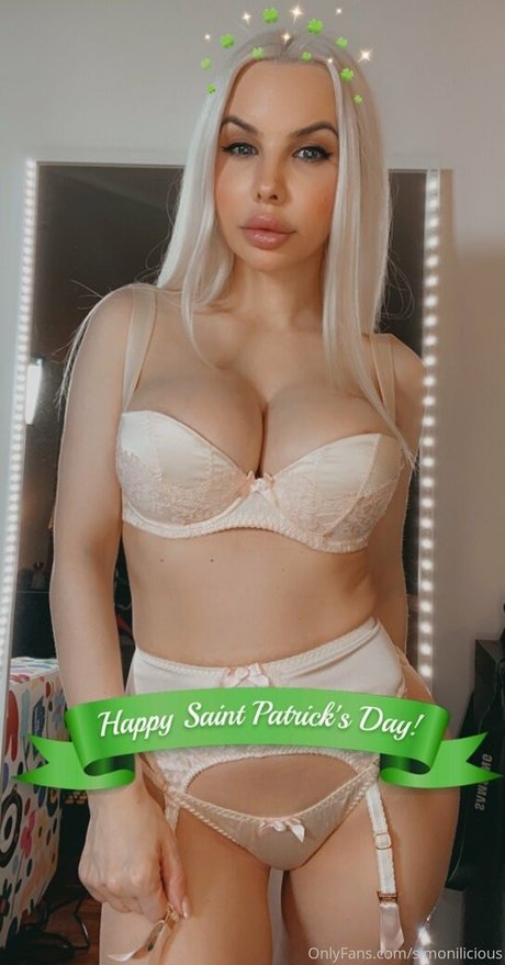 simonilicious perfekte akt galerien