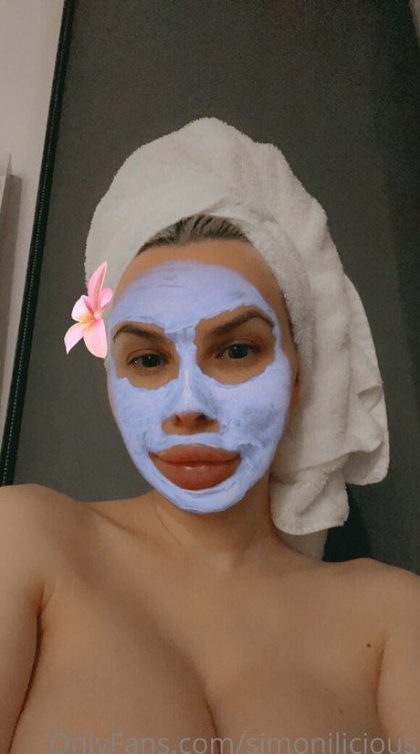 simonilicious top sexy galerien