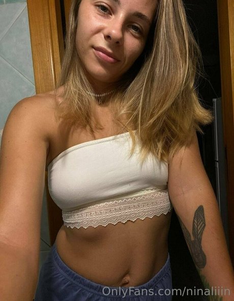 ninaliiin hd heiße foto