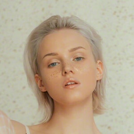 vollbusige reife onlyfans freie nette bilder