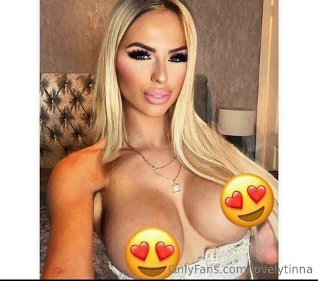 riesenschwanz shemale onlyfans heiße erotische foto