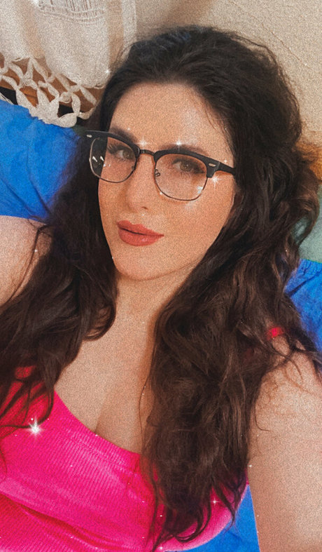 Moxymary xxx porno foto