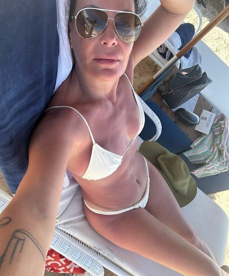 Carolina Ferraz schöne hübsche galerien