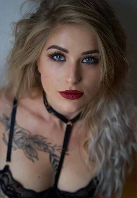 joymontana pornostar erotische foto