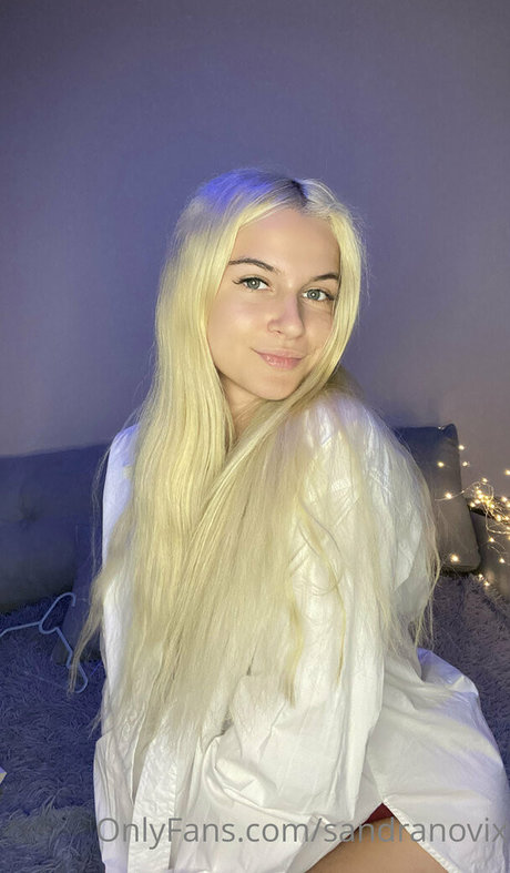 sandranovix schauspielerin schöne bilder