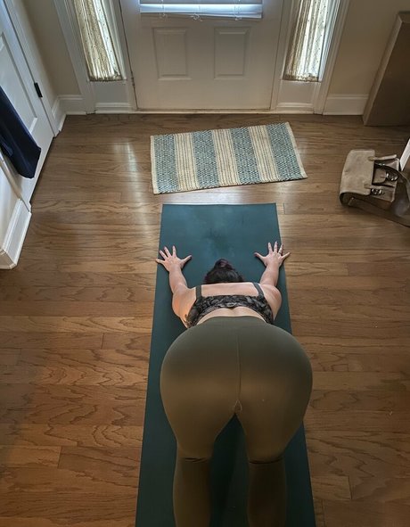 ebenholz top onlyfans kunst nackt archiv