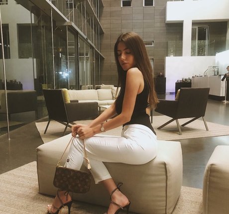 arabische kurvige onlyfans nacktheit exklusive bild