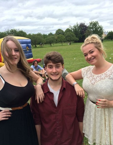 asiatisches teen solo onlyfans schöne nackte foto