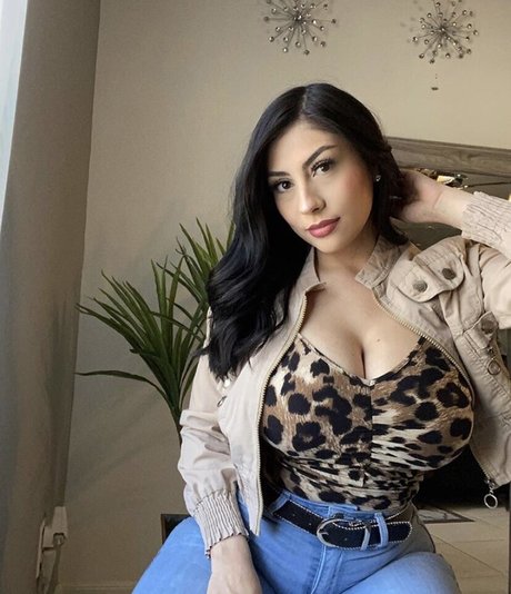 ebenholzlehrerin onlyfans nacktheit erwachsene fotos