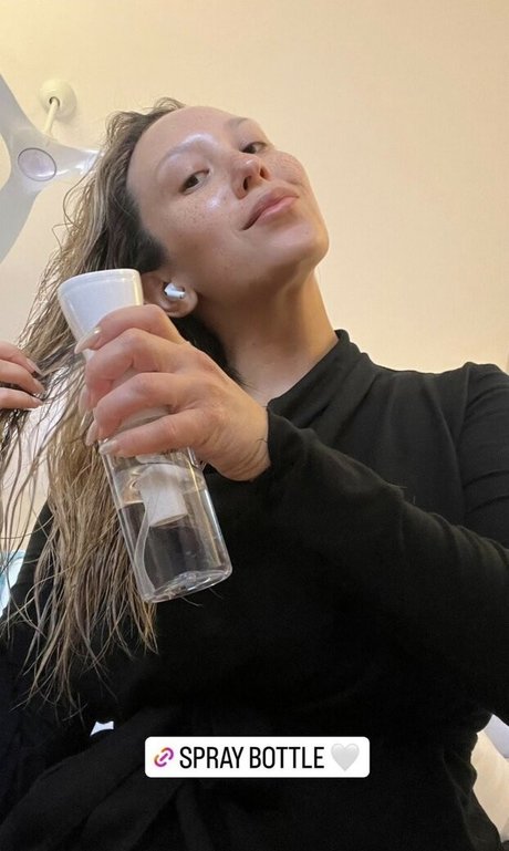 große titten bikini onlyfans hübsche schöne archiv