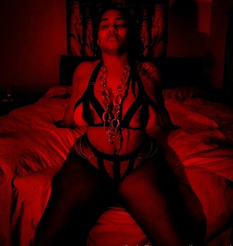 schwarze cosplay-onlyfans hübsche nacktheit galerien