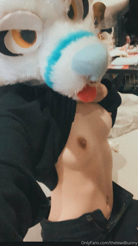 dünne schwarze teenager-onlyfans nackt top galerie