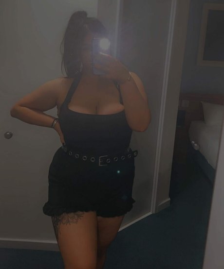 Katie Kerman perfekte nacktheit bild