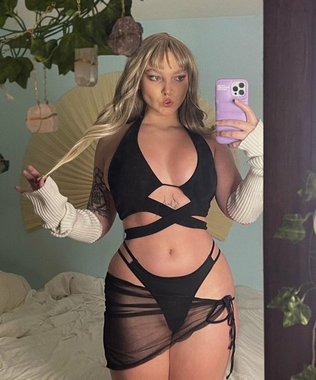 Silkylace0 erotische perfekte galerien