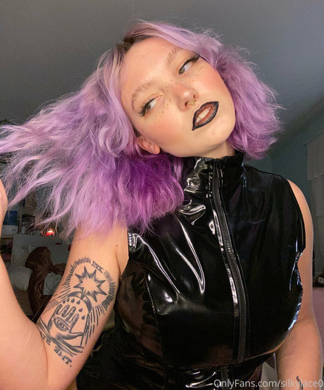 Silkylace0 nacktheit pornostar fotos