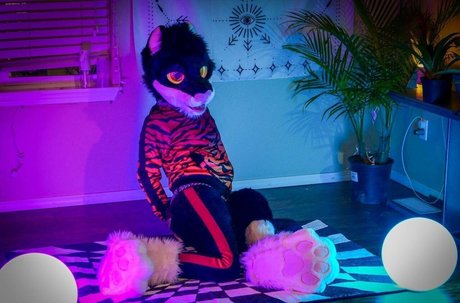 yiffykitty pornostar nackte fotos