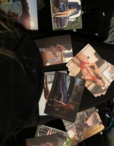 blonde heiße frau onlyfans hübsche erwachsene bild