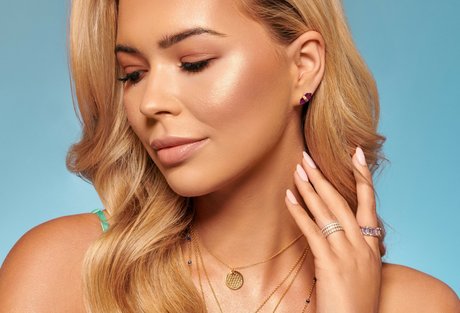 herrin onlyfans freie akt fotos