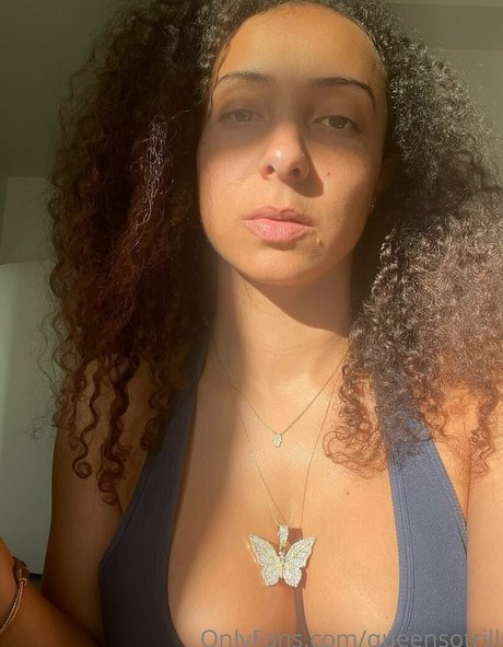 kurvige milf-onlyfans kostenlose nacktheit fotos