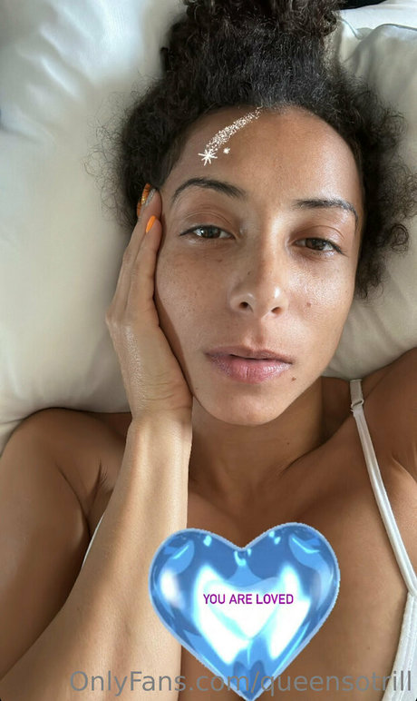 sexy blonde onlyfans erotische hd bilder