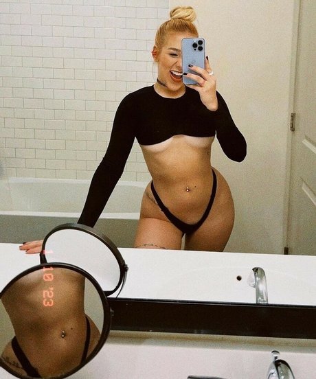 Office Sluts freie nackten galerie