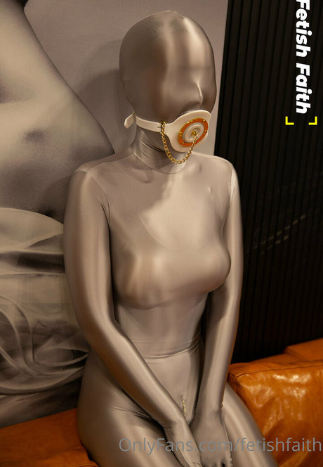 fetishfaith erotische kunst archiv