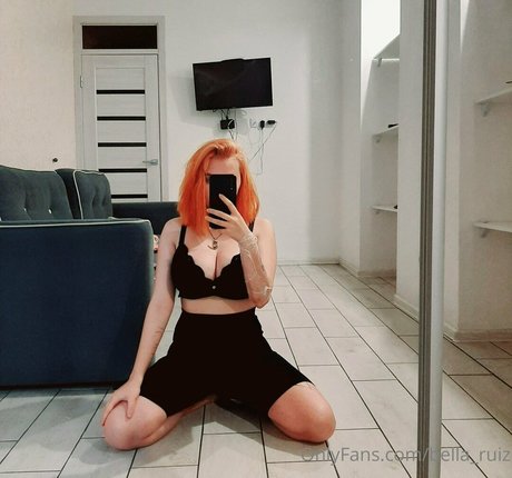 milf handjob onlyfans top heiße bilder