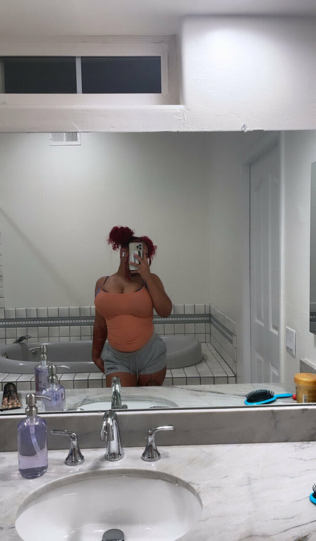 zierliche asiatische onlyfans kostenlose pornographische fotos