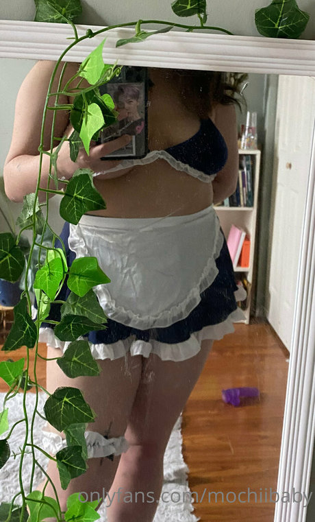 mochiibaby sexy pornostar bild