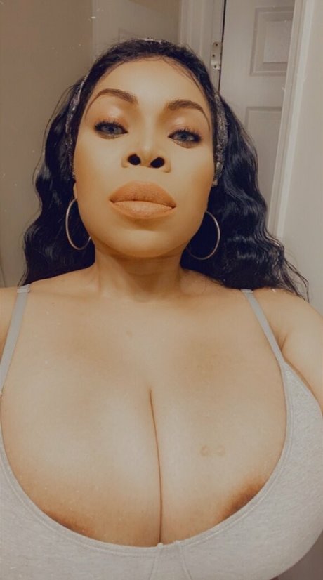 nacktstrip onlyfans kunst schöne archiv