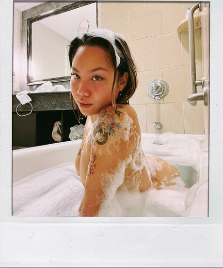 Victoria Kuang beste nackt bilder