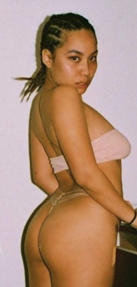 Victoria Kuang kostenlose nackte bilder